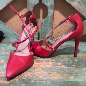 christian siriano red size 7 pointed heels